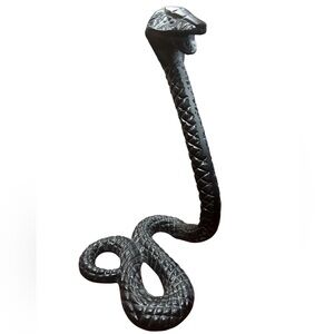 Black Reptile Snake 🐍 Resin decoration